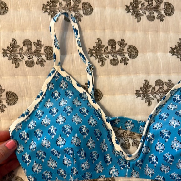 J Crew Medium Blue Floral Women's Bikini - Picture 2 of 6